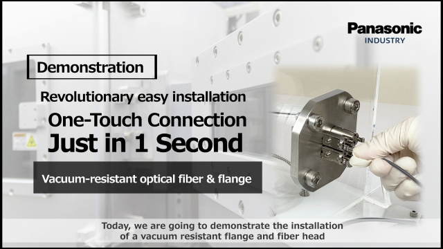 One-touch installation of vacuum-resistant flange and fiber head